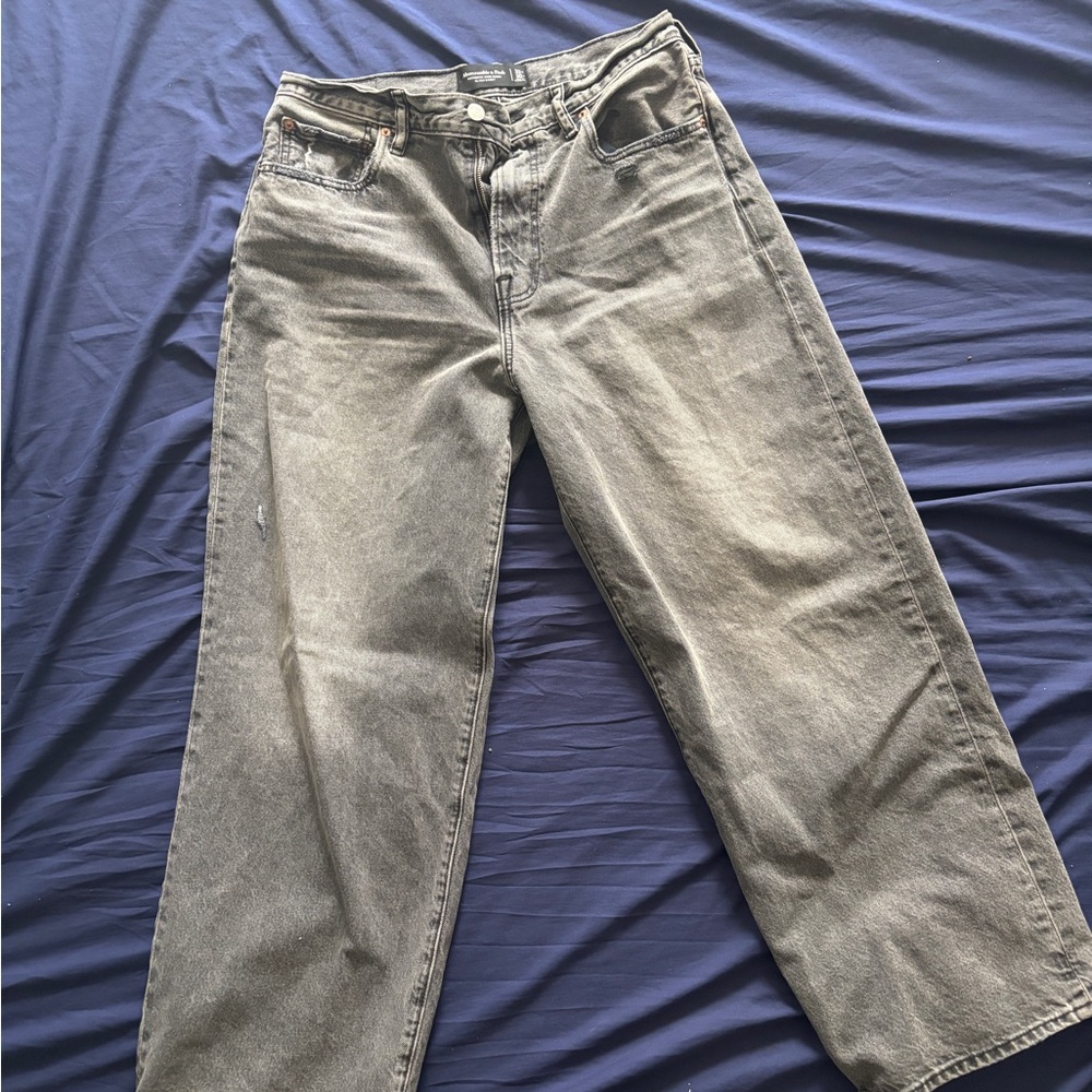 Men's Abercrombie Gray Jeans